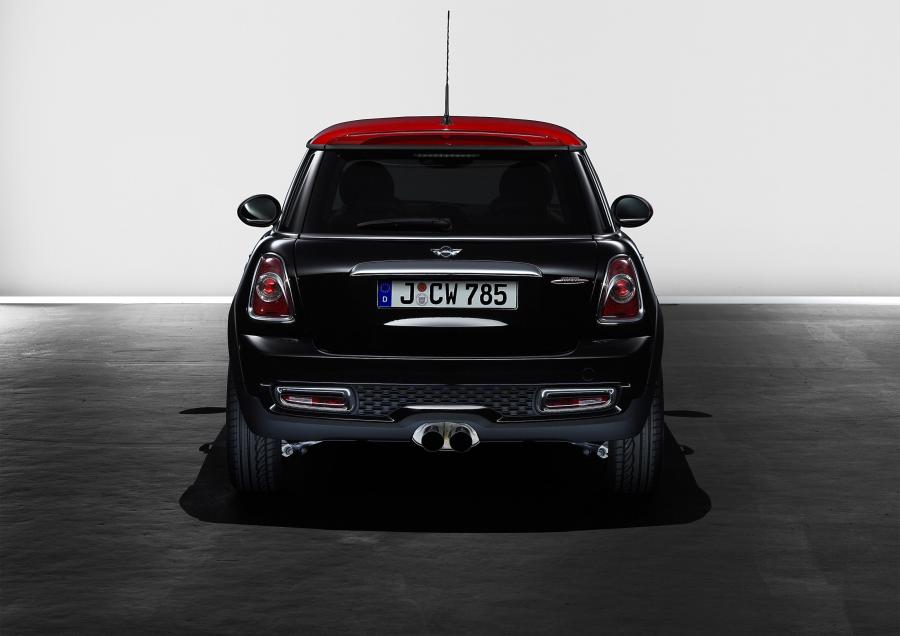  Mini Cooper JCW 2011 года  (фото 11 из 13)